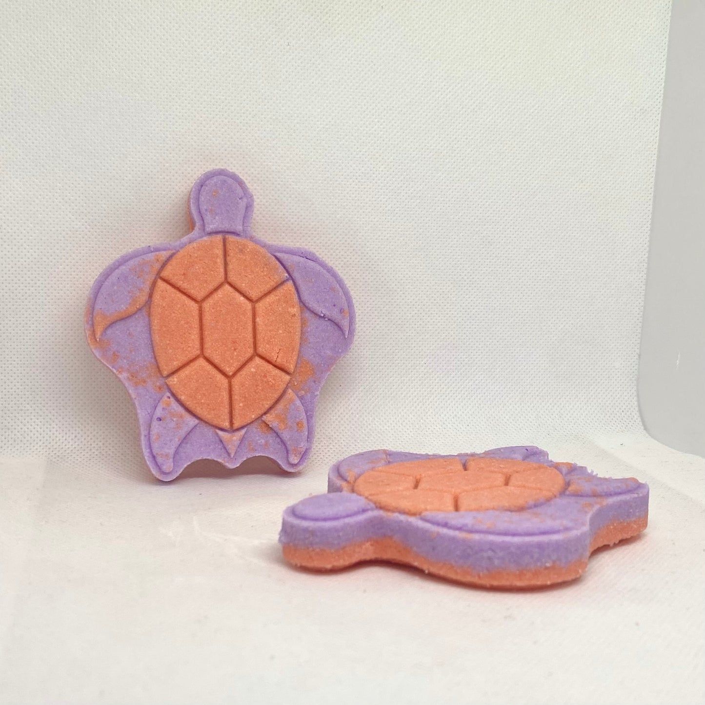 Fizzy Foamy Medium Bath Bomb
