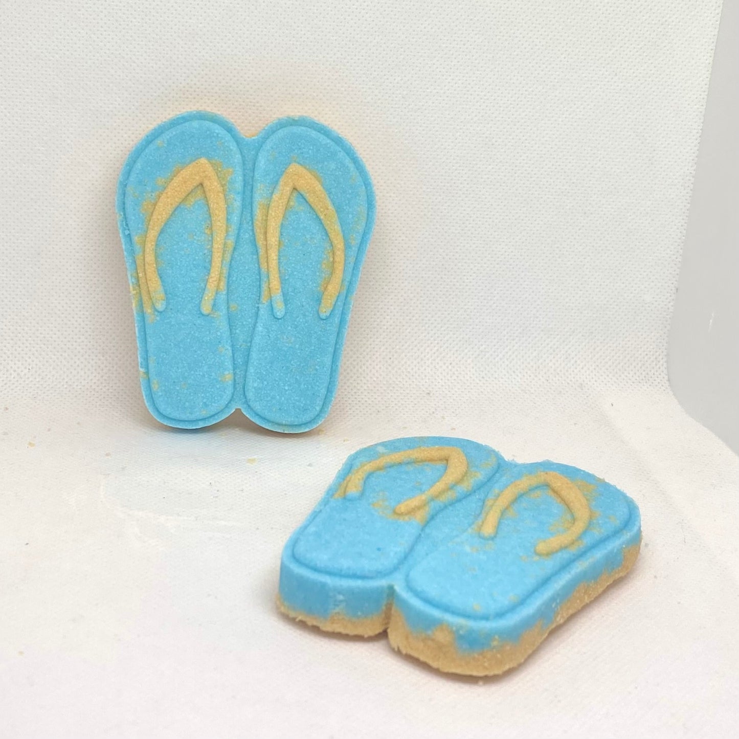 Fizzy Foamy Medium Bath Bomb